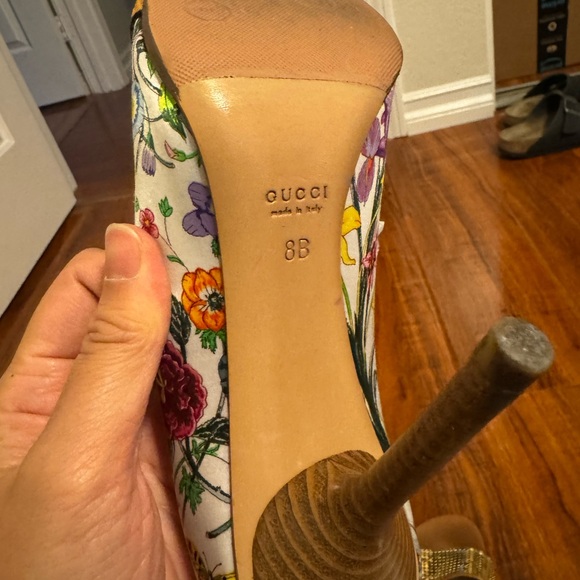 Gucci Satin Flora Peep Toe Horsebit Pumps - Picture 6 of 6